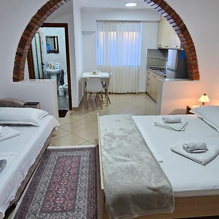 Aliaj Guest House Berat Eksteriør bilde